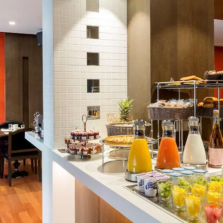 Hotel Western Premier De La Poste & Troyes