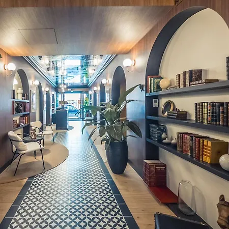 Western Premier De La Poste & Hotel