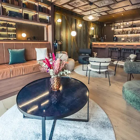 Hotel Western Premier De La Poste & 4*