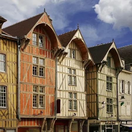 Western Premier De La Poste&spa