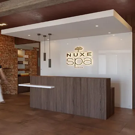 Western Premier De La Poste & Troyes