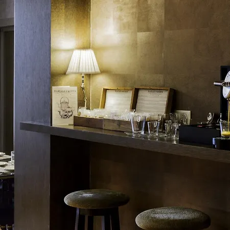 Hotel Western Premier De La Poste & 4*
