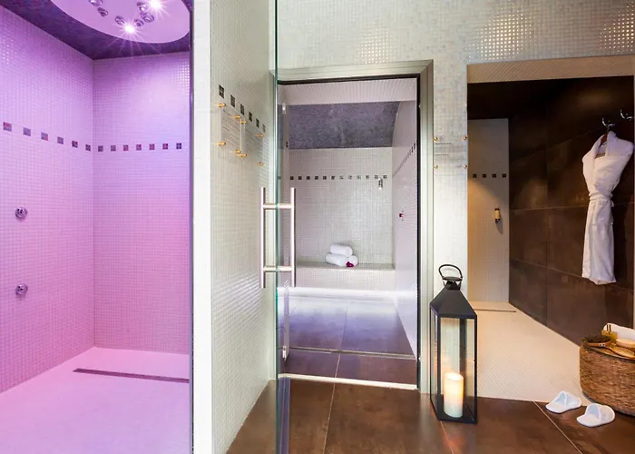 Western Premier De La Poste & Otel 4*