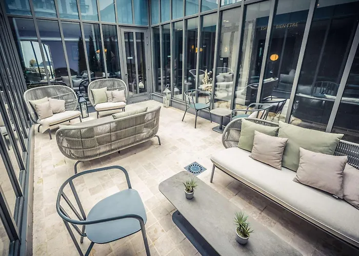 Western Premier De La Poste & Otel Troyes