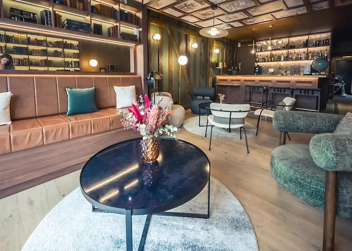 Hotel Western Premier De La Poste & 4*