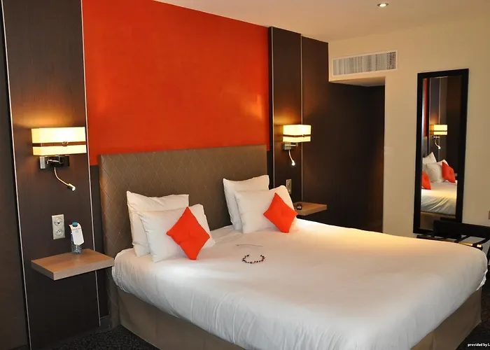 Western Premier De La Poste & Troyes