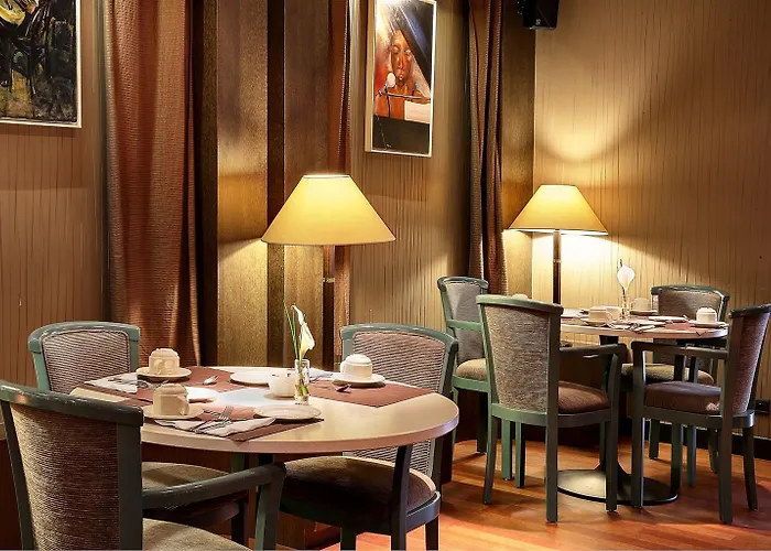 Western Premier De La Poste & Otel 4*