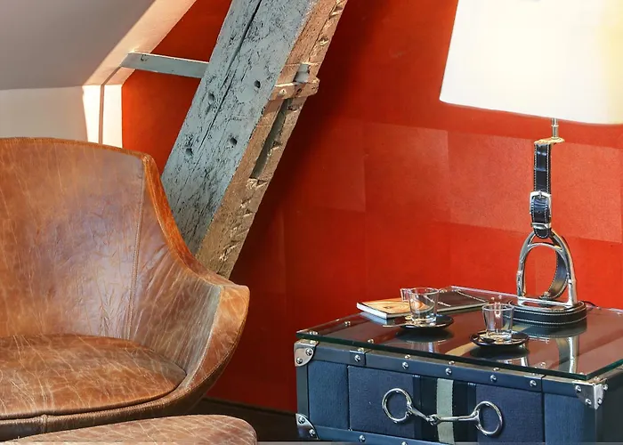 Western Premier De La Poste & Otel