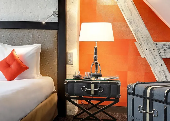 Western Premier De La Poste & Otel 4*